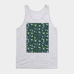 Home gardening pattern Tank Top